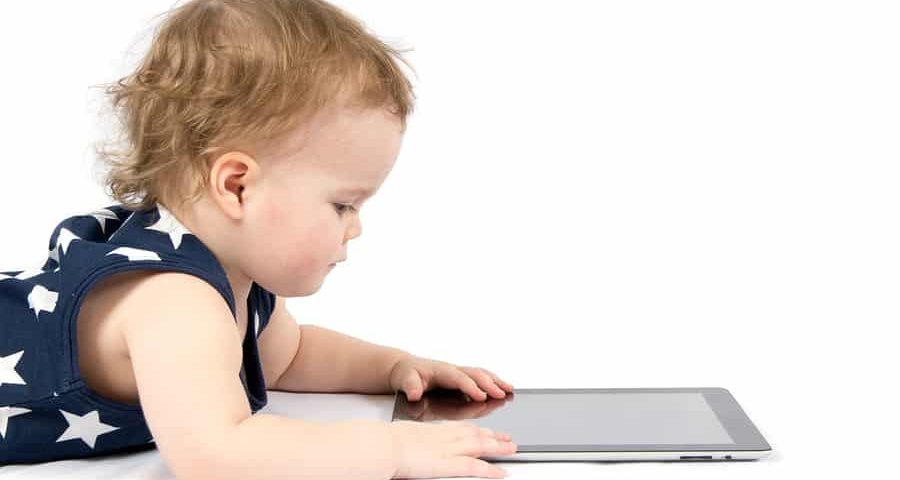 کودکان در فضای مجازی - کودک و تبلت
